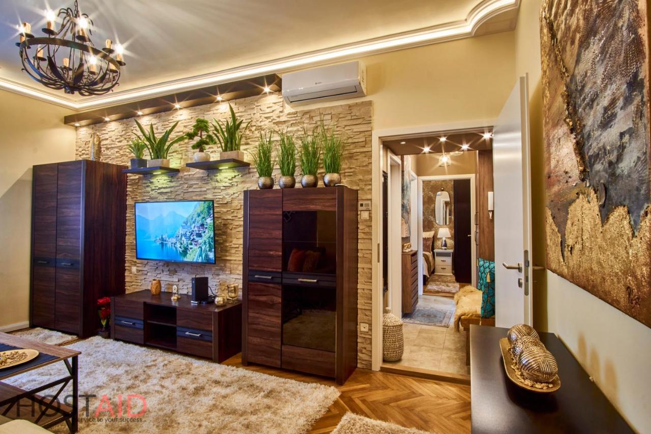 R7 Design Apartment - Hostaid Budapest Exterior photo